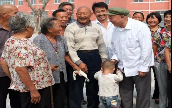 《党课开讲啦》第一讲丨听吴金印讲党课