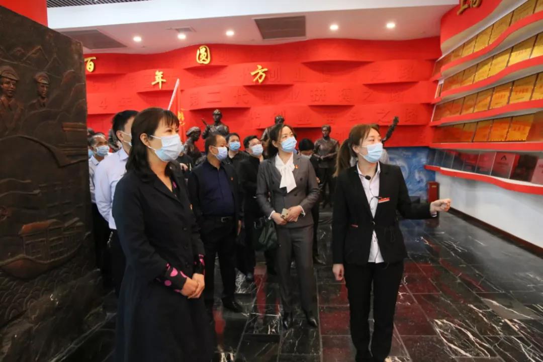 《党课开讲啦》第二讲丨听薛荣讲党课